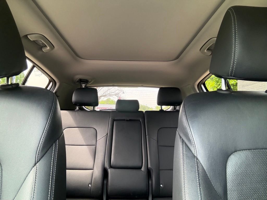 Used 2018 Silver Kia EX image 36