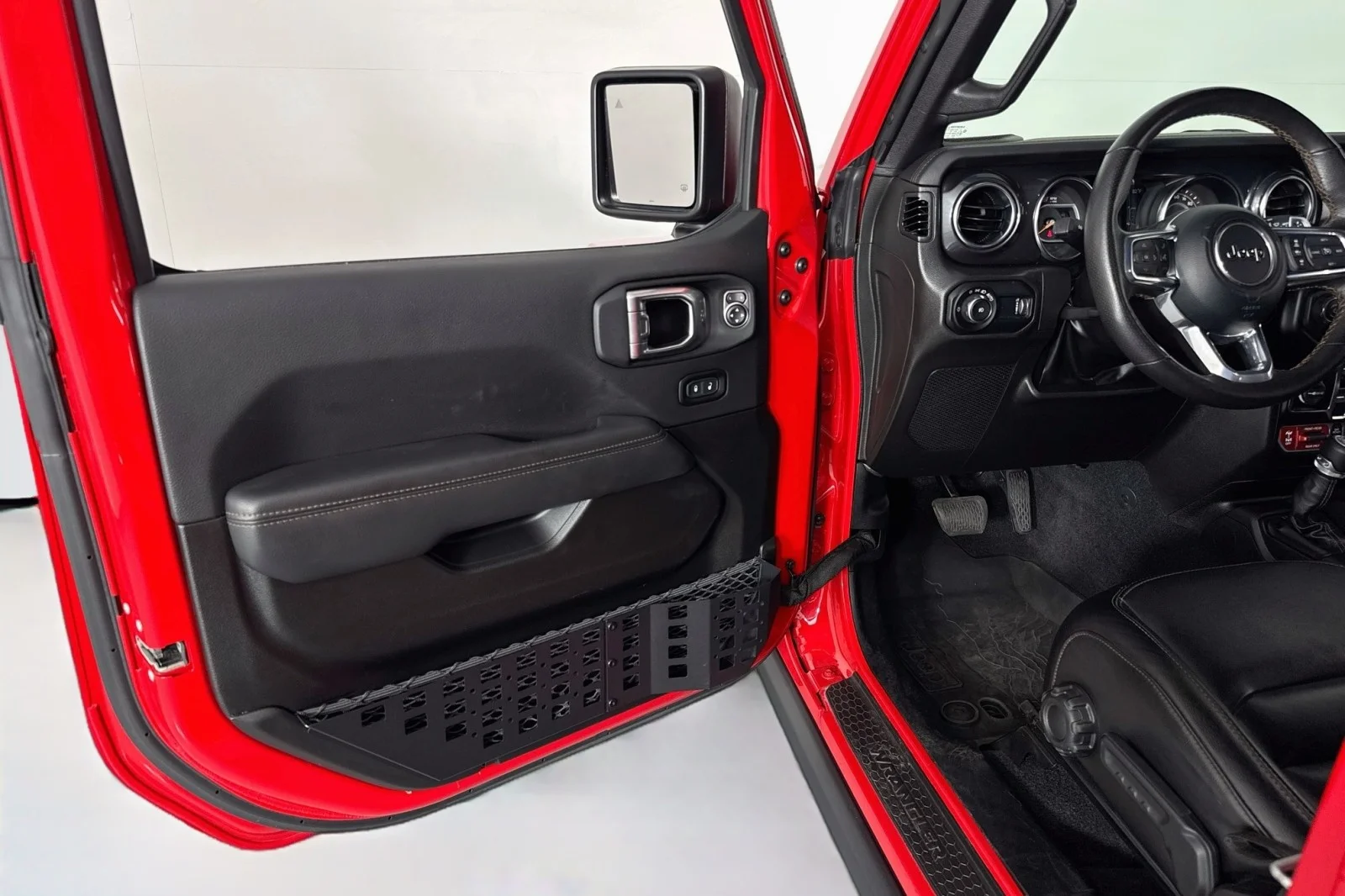 Used 2023 Firecracker Red Clearcoat Jeep Rubicon 392 image 22