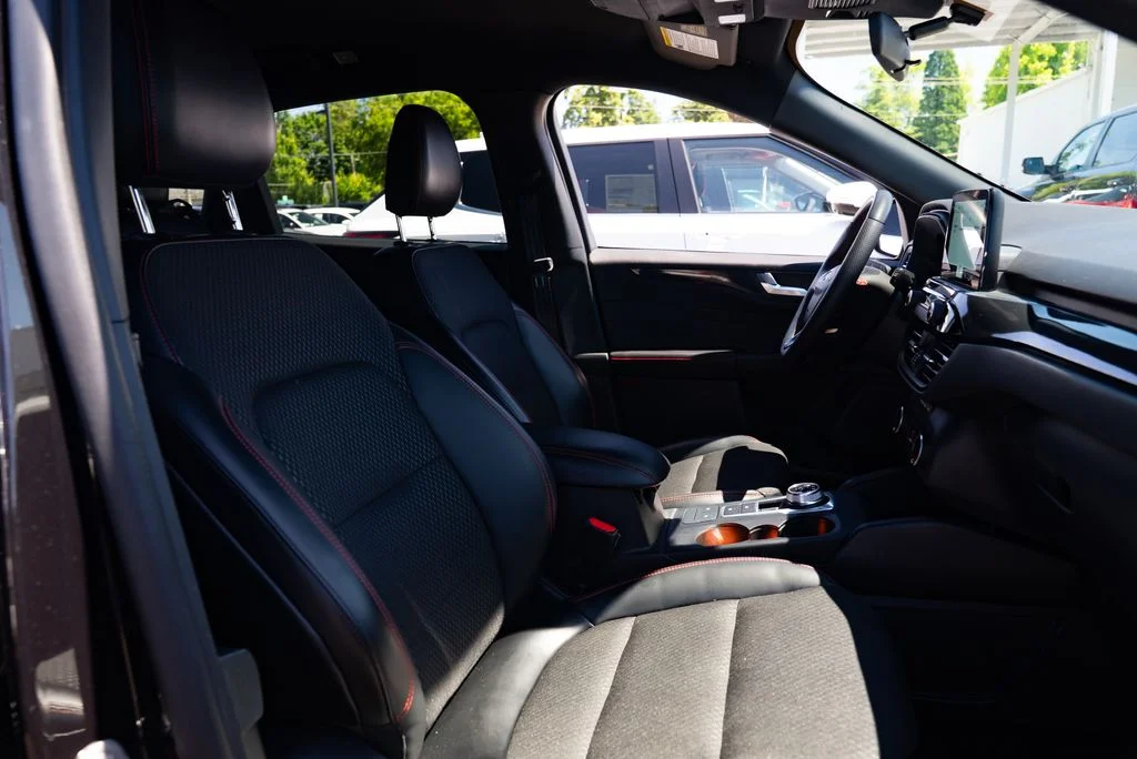 Used 2025 Black Ford ST-Line Select image 23