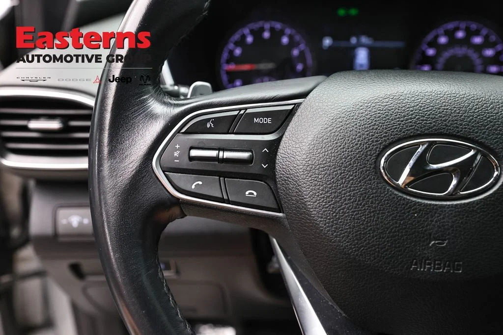 Used 2023 Silver Hyundai SEL image 17