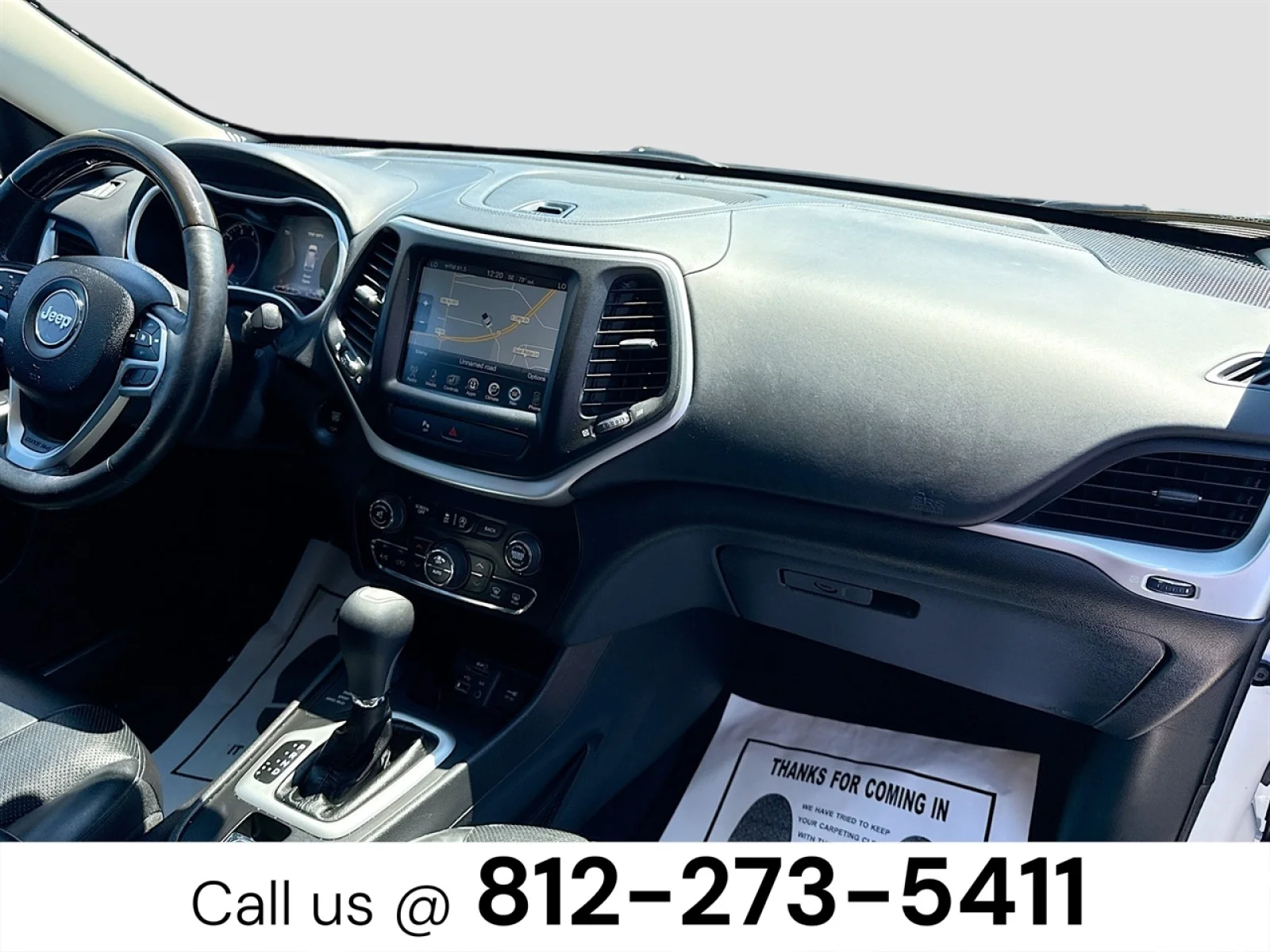 Used 2017  Jeep Overland image 30