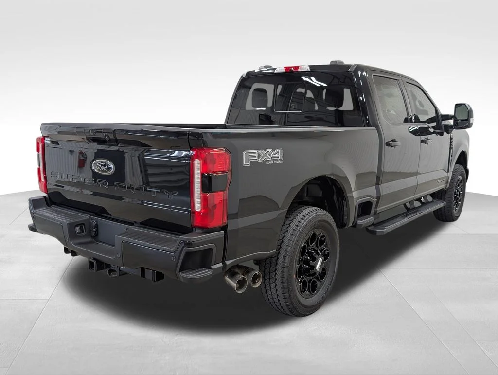 New 2026 Agate Black Metallic Ford F-250® Lariat® image 27
