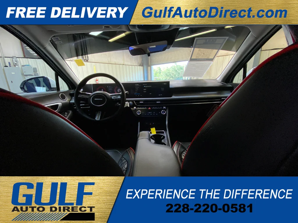 Used 2026 White Hyundai SEL Sport image 2