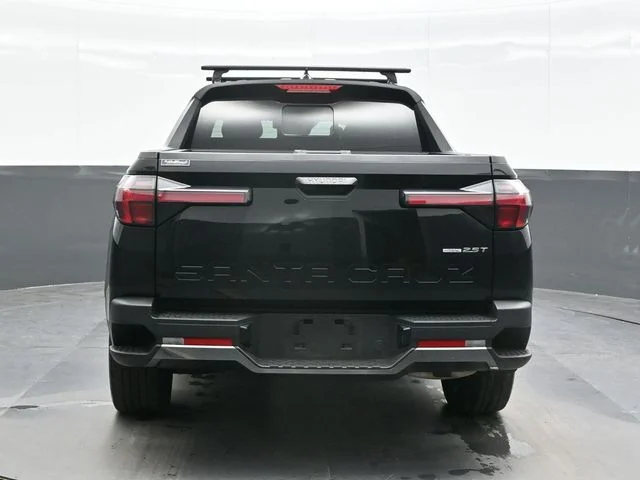 Used 2023 Black Hyundai Limited image 2
