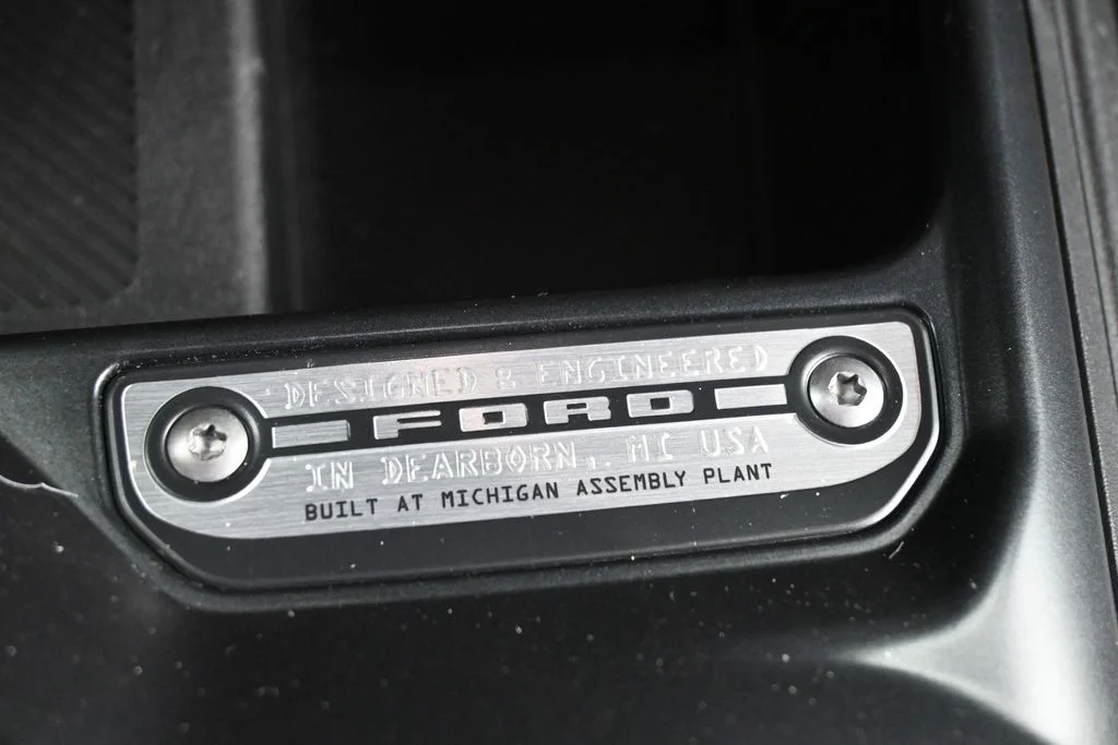 New 2026 Avalanche Gray Ford Outer Banks image 15