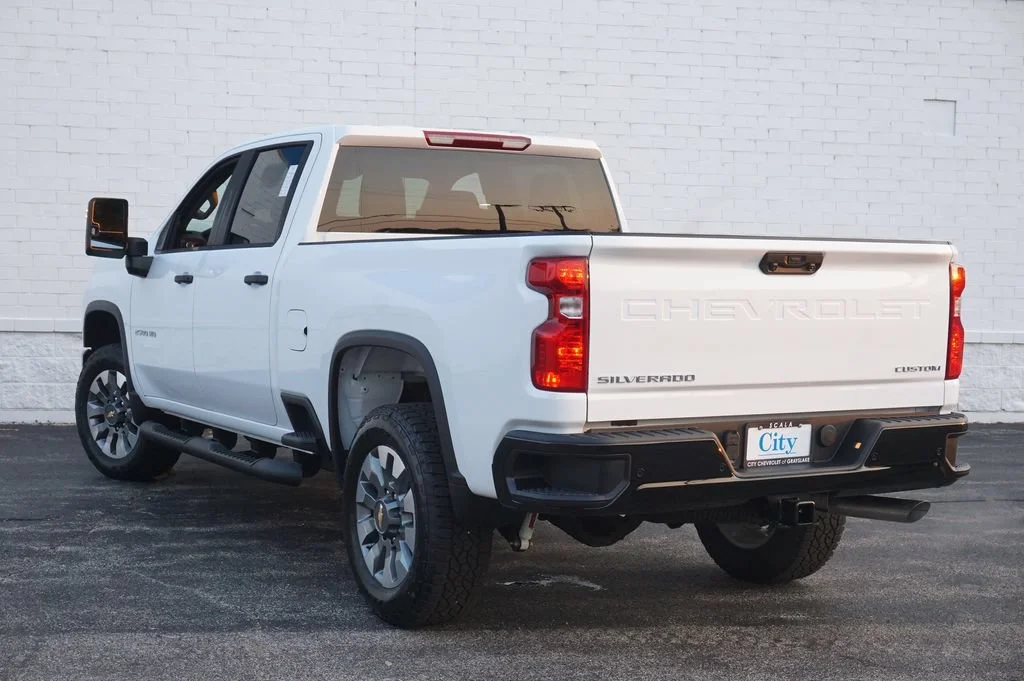 2026 Chevrolet Silverado 2500 HD Custom - Photo 7
