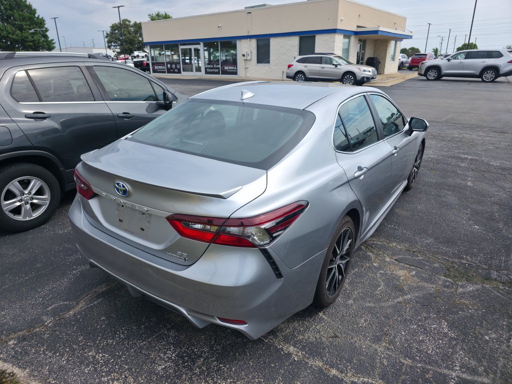 Used 2022 Celestial Silver Metallic Toyota SE image 4