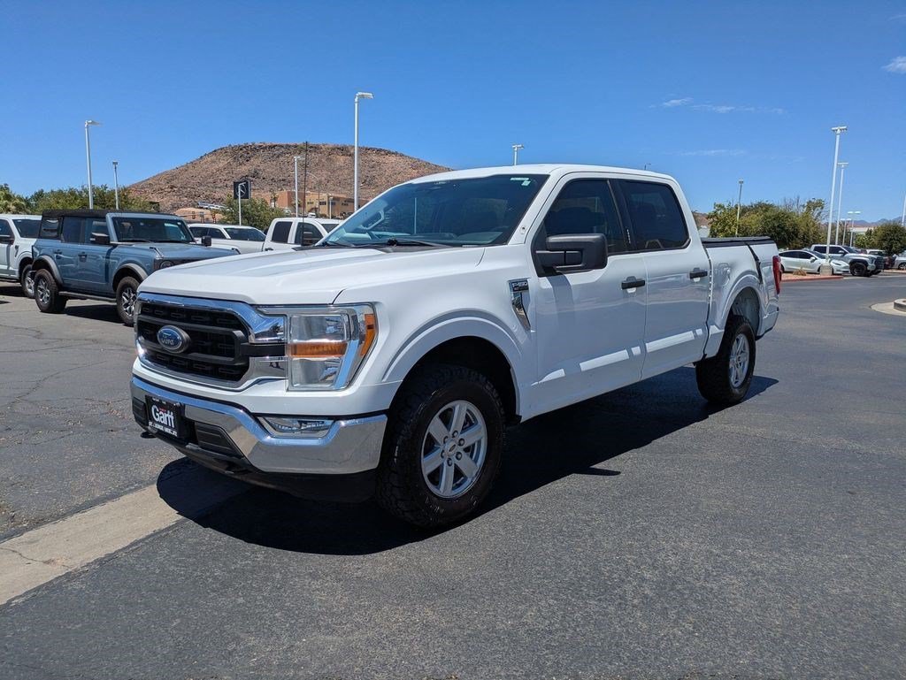 Used 2022 Oxford White Ford XLT image 7
