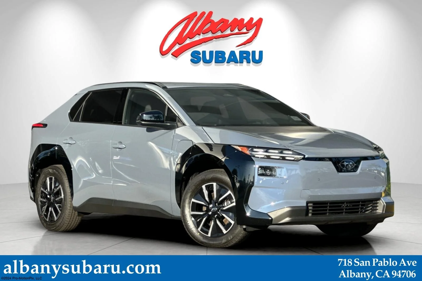 2026 Subaru Solterra Premium's photo
