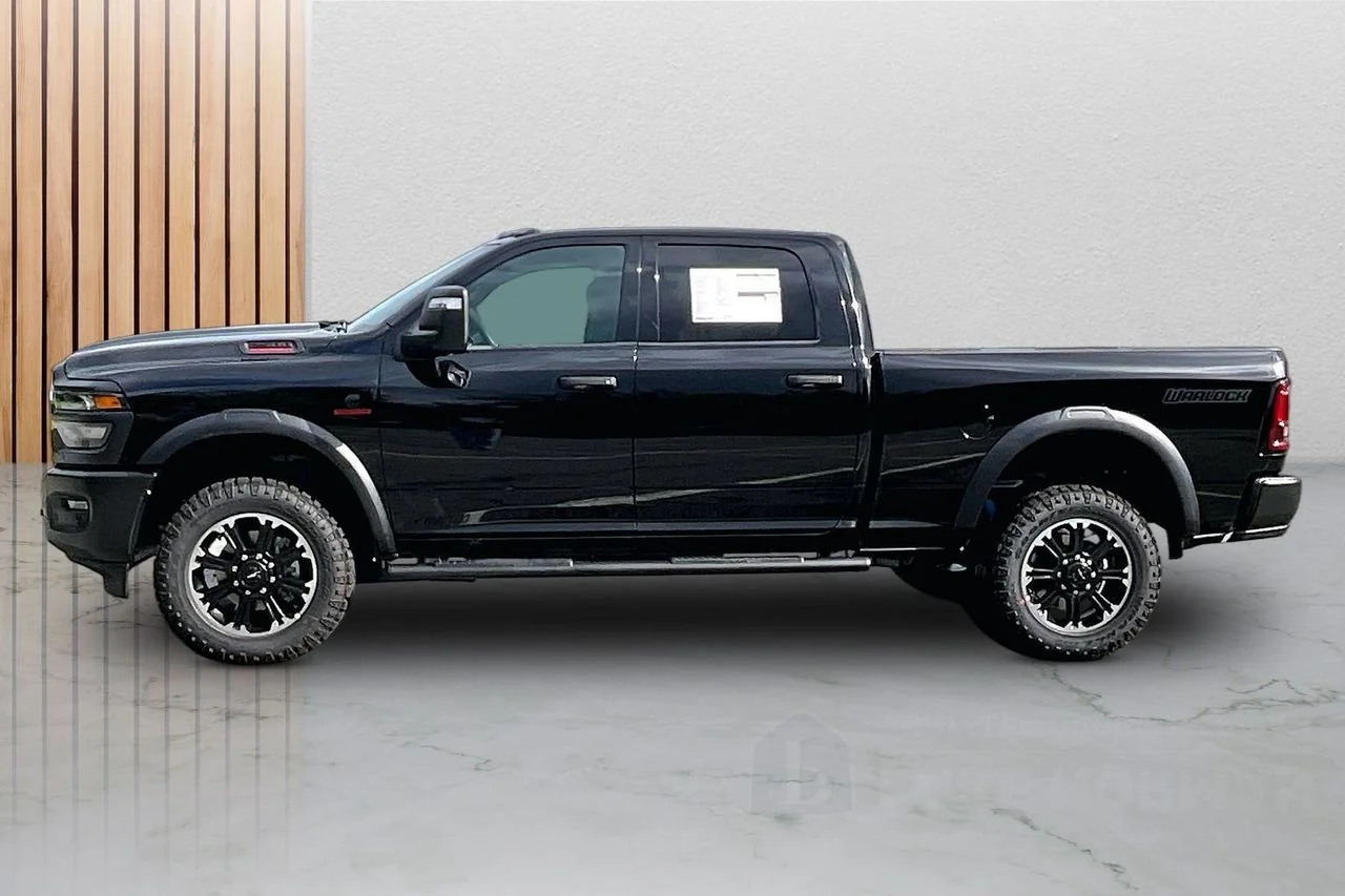 New 2026 Diamond Black Crystal Pearlcoat RAM  image 5