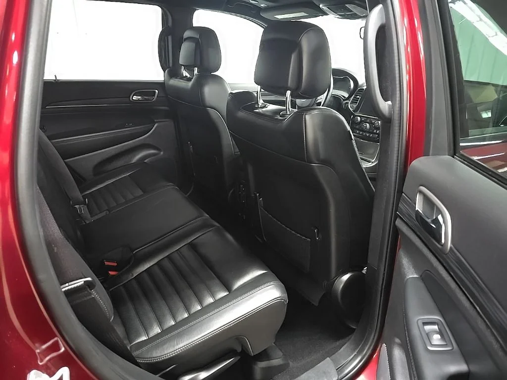 Used 2021 Red Jeep Limited X image 20