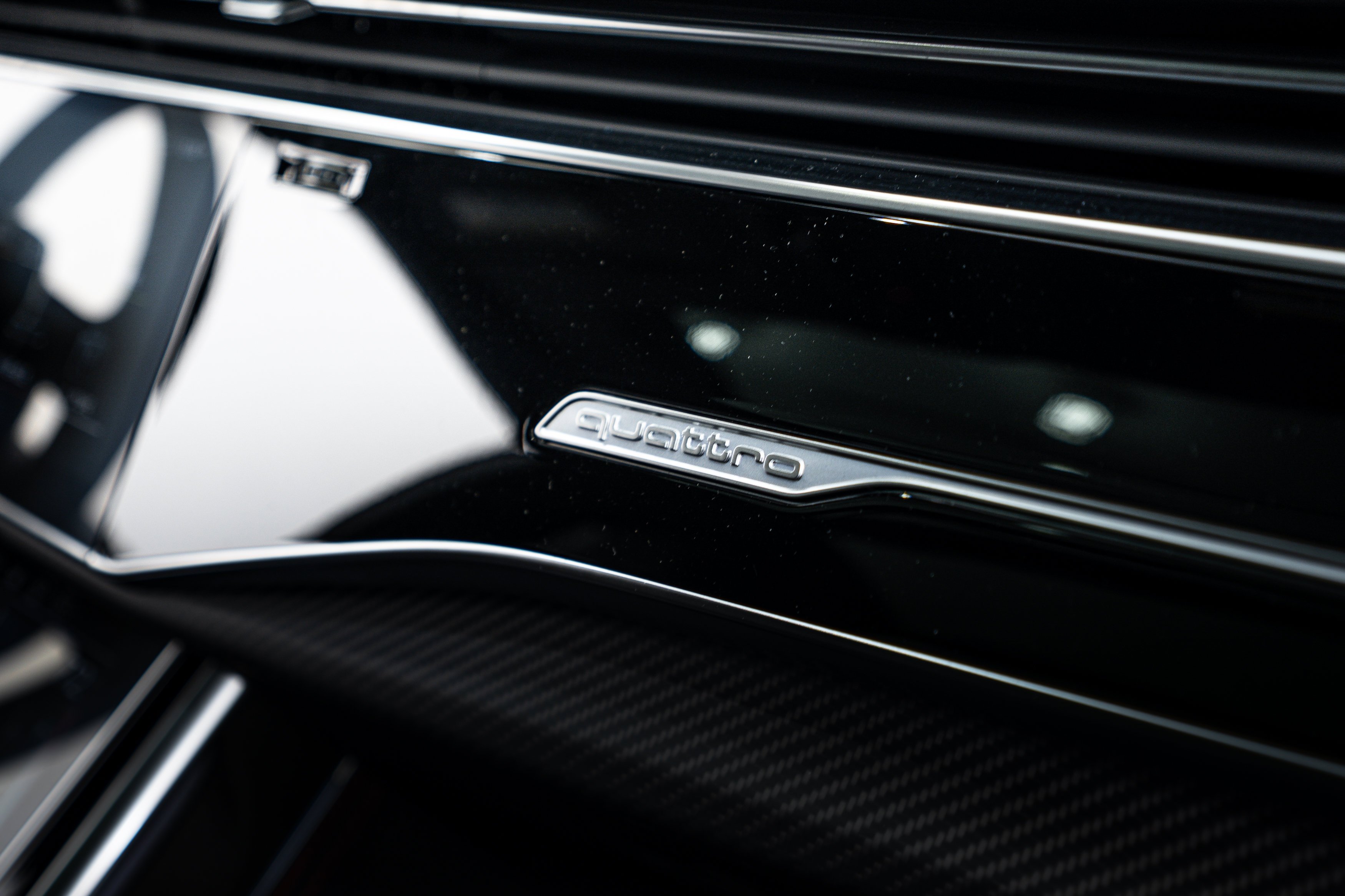 New 2026 DAYTONA GRAY Audi performance image 14