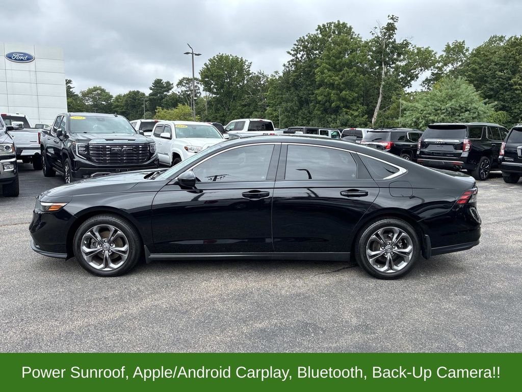Used 2023 Black Honda EX image 4