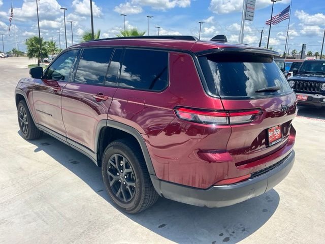 Used 2025 Red Jeep Altitude X image 4