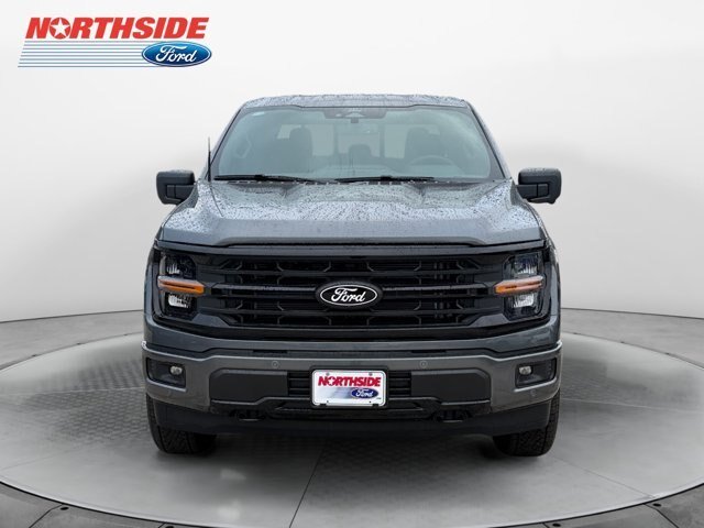 New 2026 Carbonized Gray Metallic Ford XLT image 2