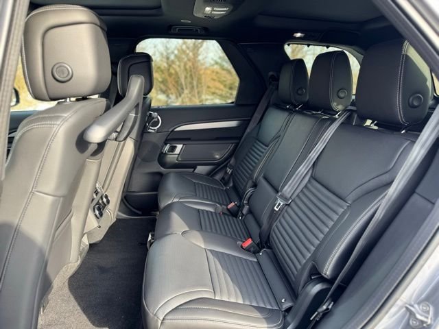 2026 Land Rover Discovery Gemini Edition - Photo 13