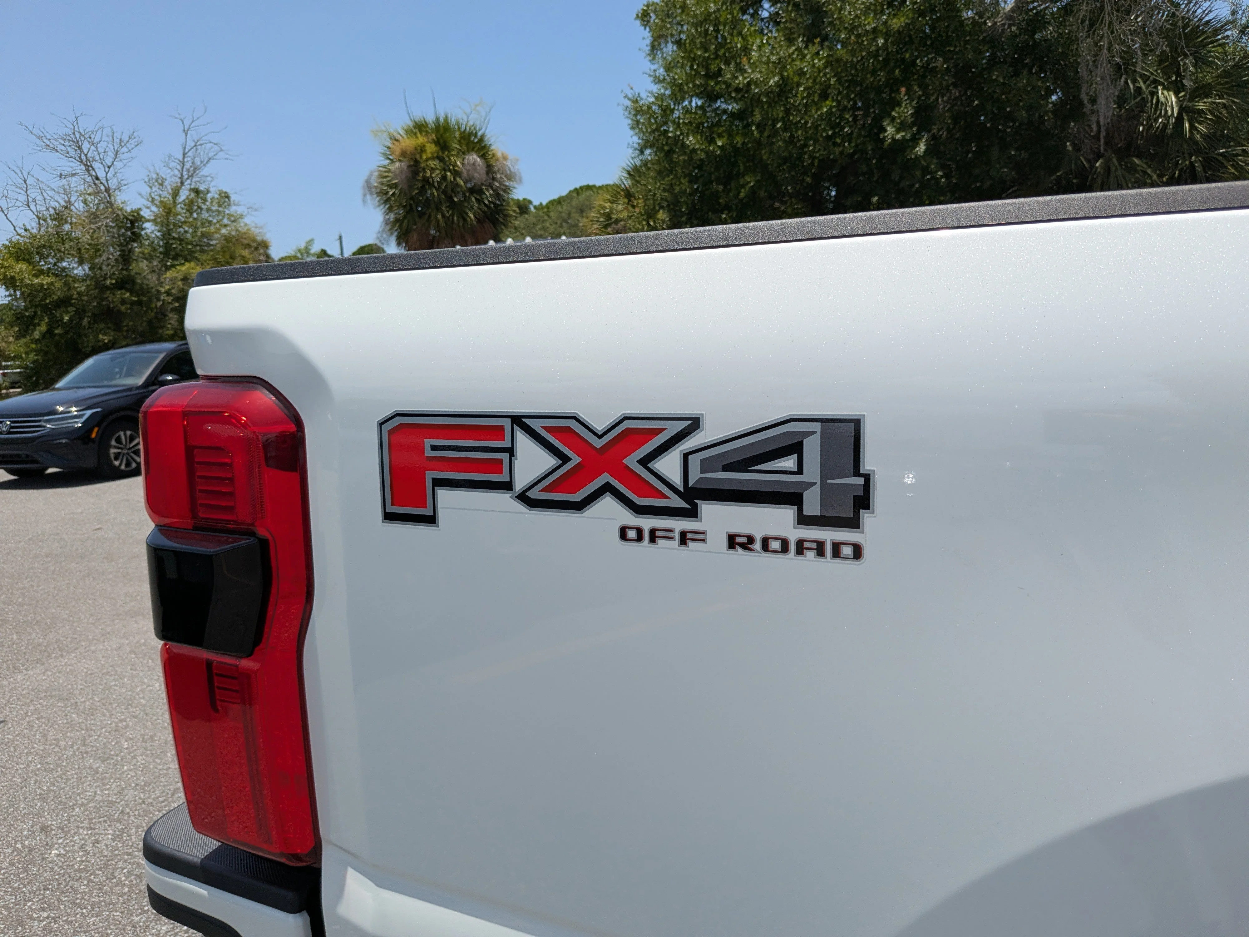 New 2026 Star White Metallic Tri-Coat Ford F-250® Platinum® image 12