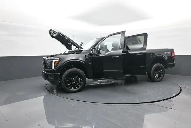 New 2026 Agate Black Metallic Ford Lariat® image 42
