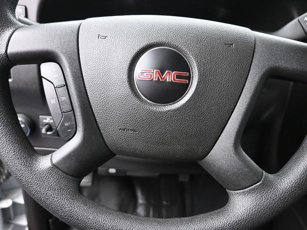 Used 2024 White GMC Work Van image 16