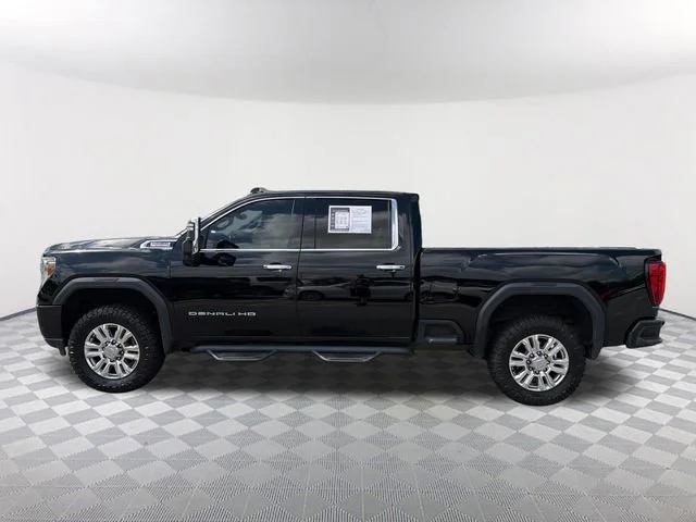 Used 2020 ONYX BLACK GMC Denali image 8