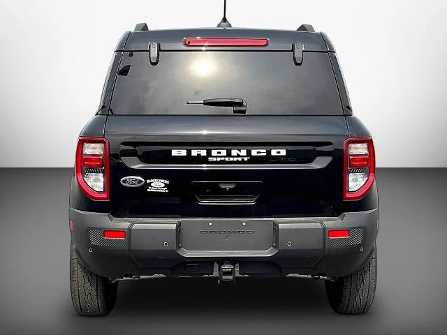 New 2025 Shadow Black Ford Badlands® image 18