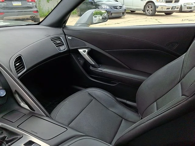 Used 2016 Gray Chevrolet Stingray Z51 image 16