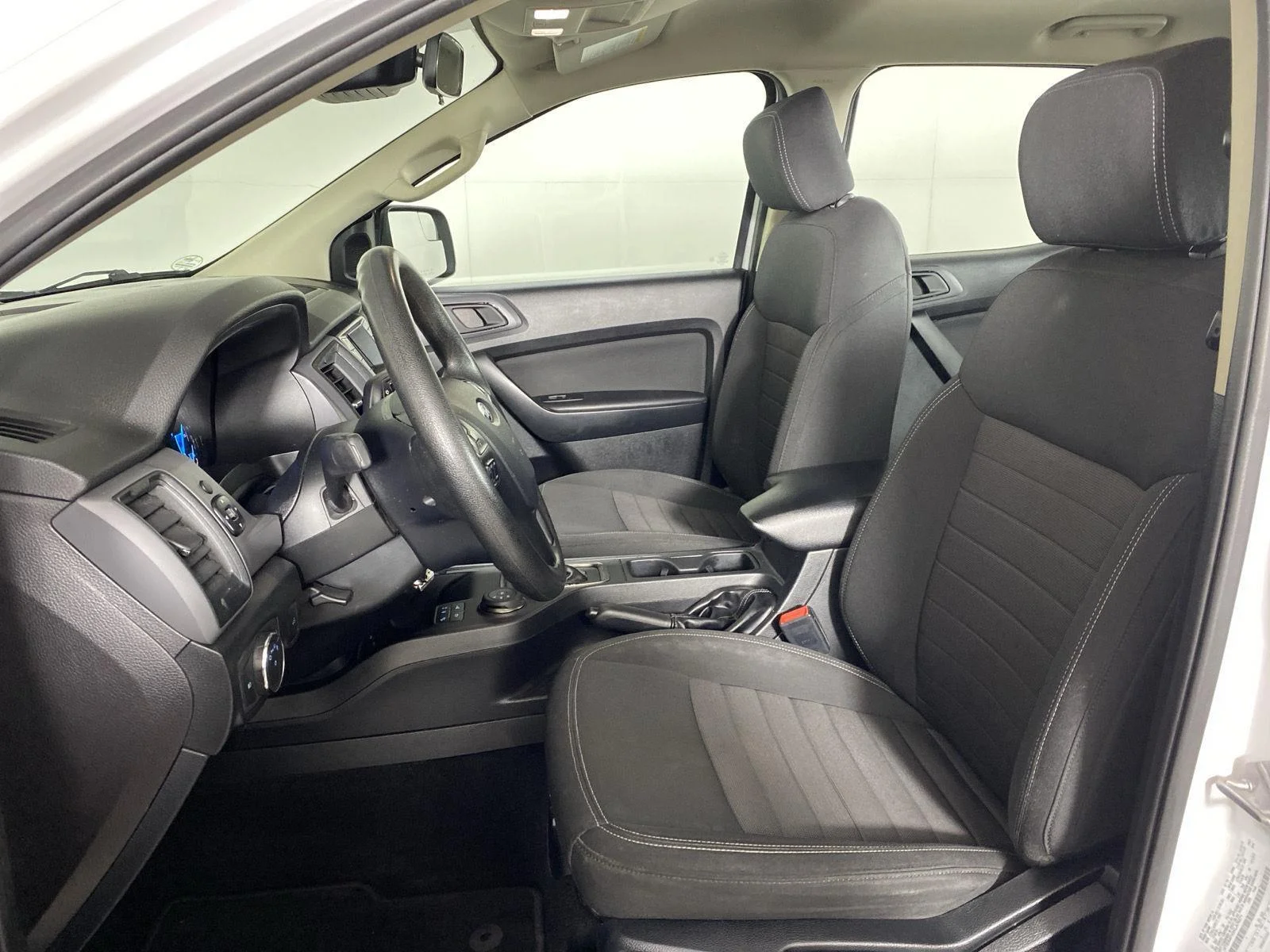 Used 2019 Oxford White Ford XL image 13