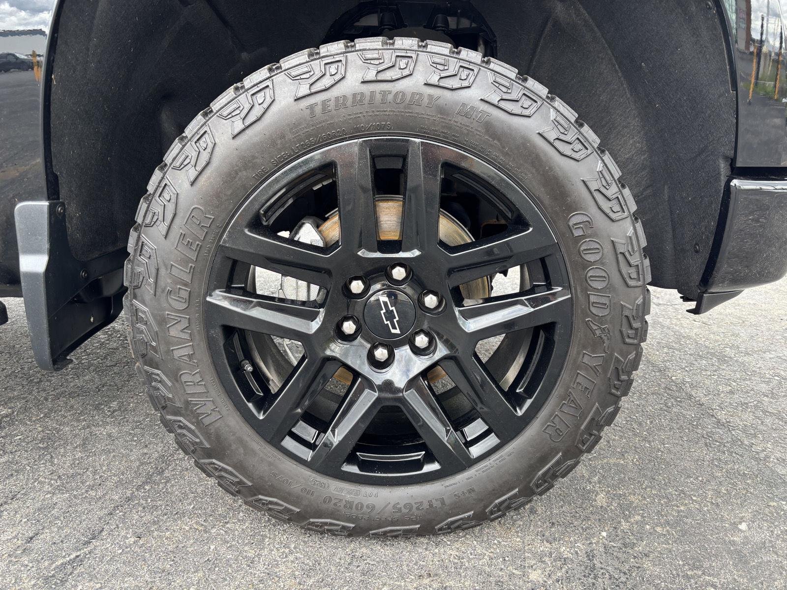 Used 2023 Black Chevrolet LT Trail Boss image 9