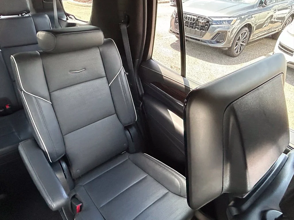 Used 2023 Black Raven Cadillac Premium Luxury image 14