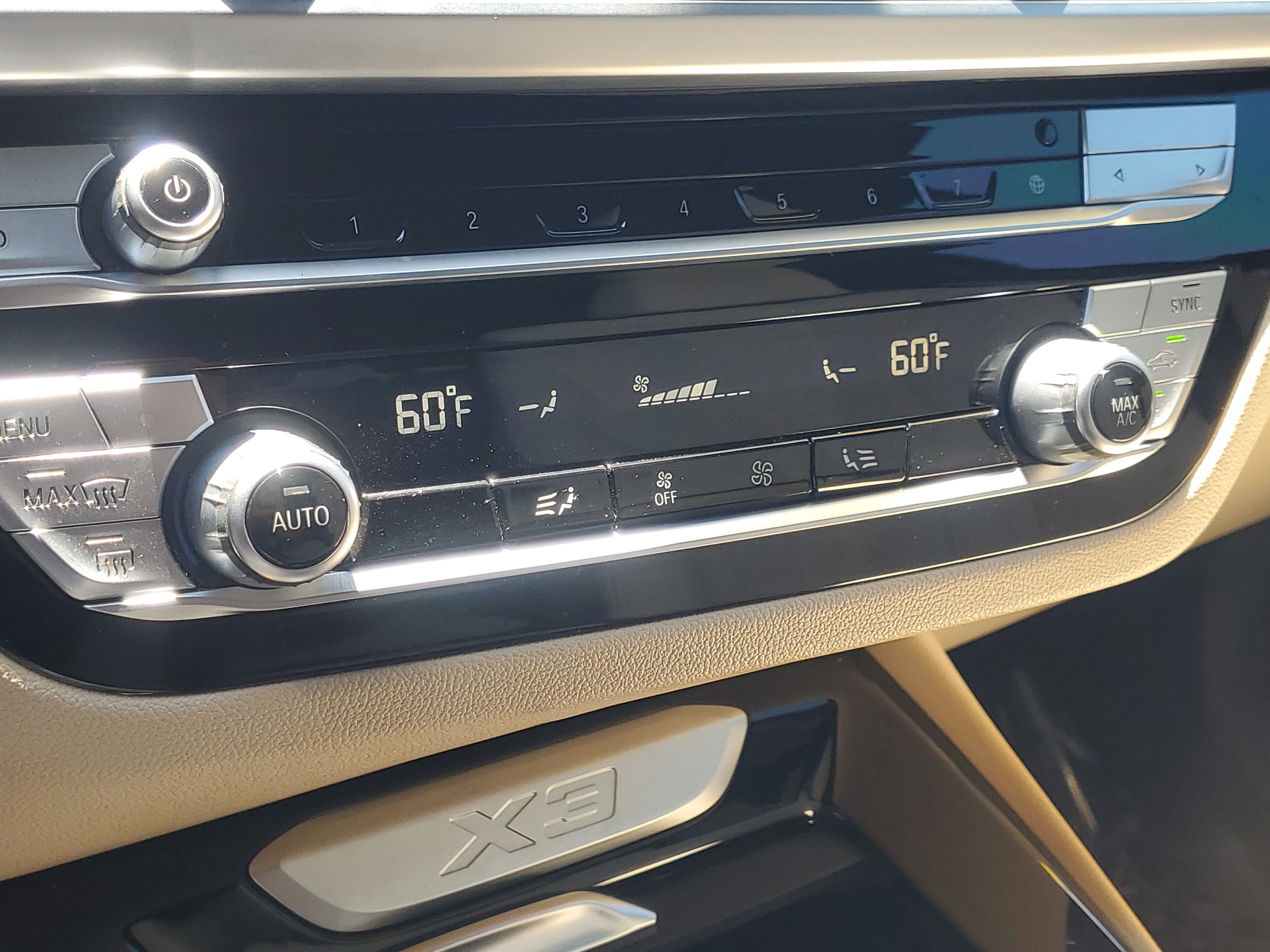 Used 2021 Dark Graphite Metallic BMW sDrive30i image 28