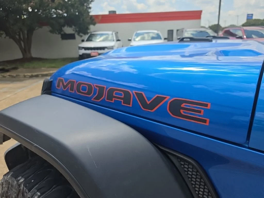 Used 2021 Blue Jeep Mojave image 15