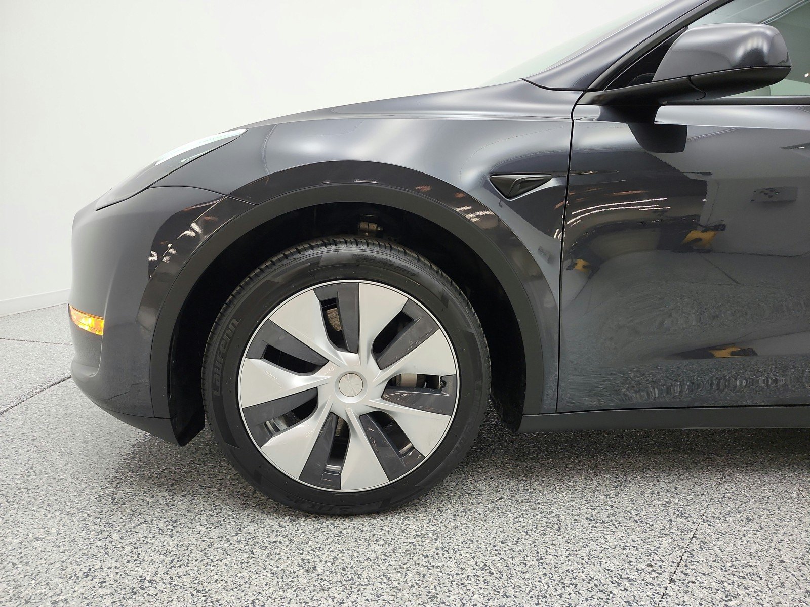 Used 2024 Stealth Grey Tesla Long Range image 20