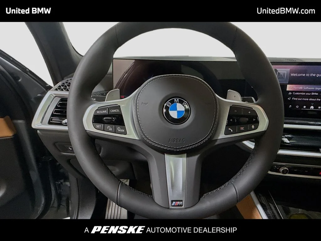 Used 2025 Gray Metallic BMW sDrive40i image 6
