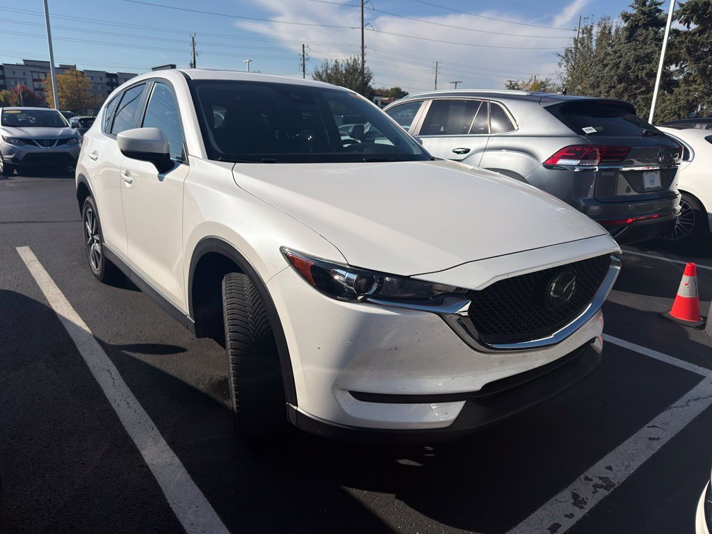 Used 2018 Snowflake White Pearl Mazda Touring image 4