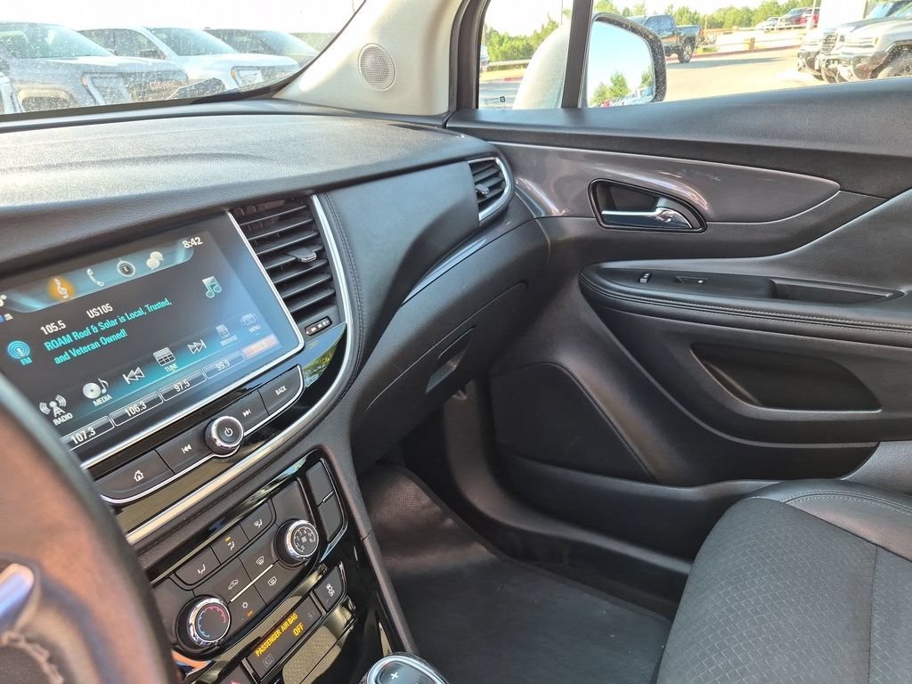 Used 2020 Includes (MDP) Anthracite lower exterior accent color, Paint code W598F. Buick Preferred image 26