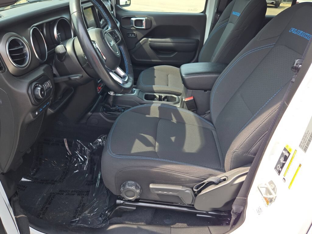 Used 2022 White Jeep Unlimited Rubicon 4xe image 24