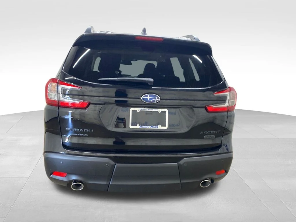 New 2026 CRYSTAL BLACK SILICA Subaru Onyx Edition Touring 7-Passenger image 3