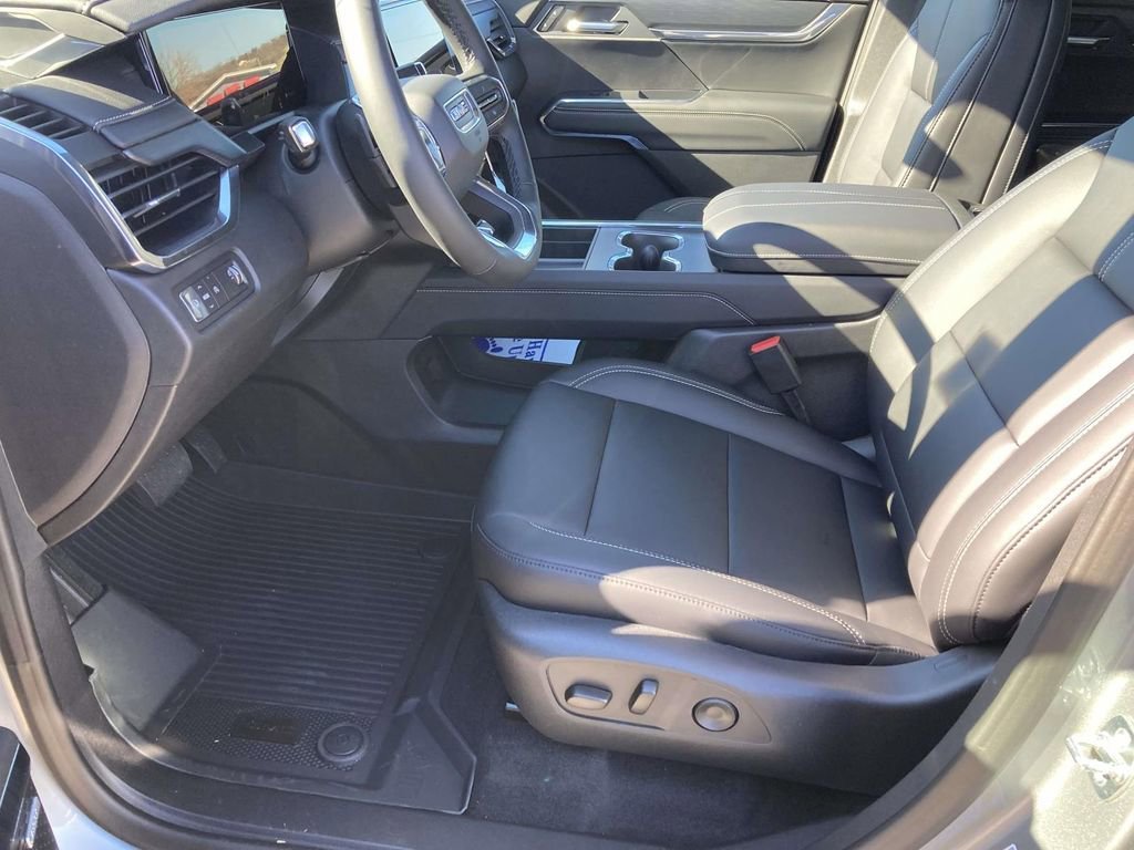 2026 GMC Acadia Elevation - Photo 17