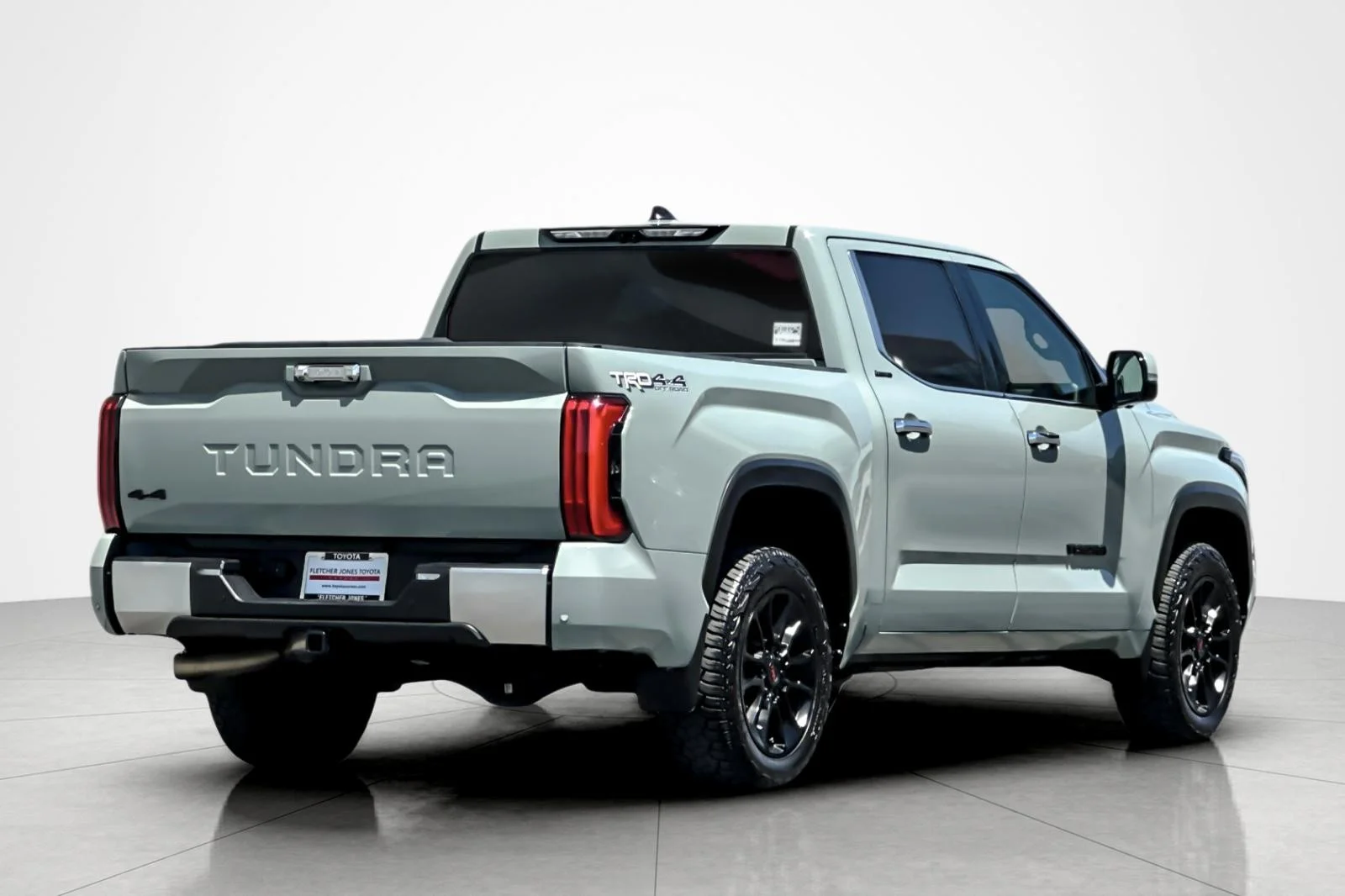 Used 2023 Lunar Rock Toyota Limited image 5