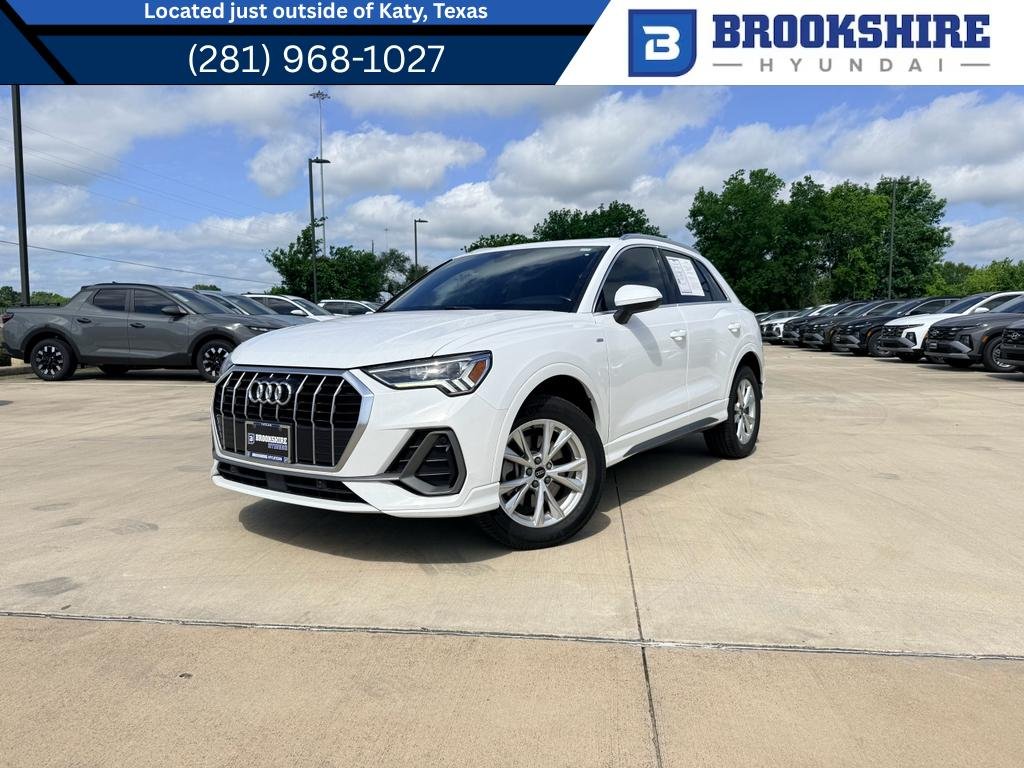 2023 Audi Q3 45 TFSI S Line Premium quattro's photo