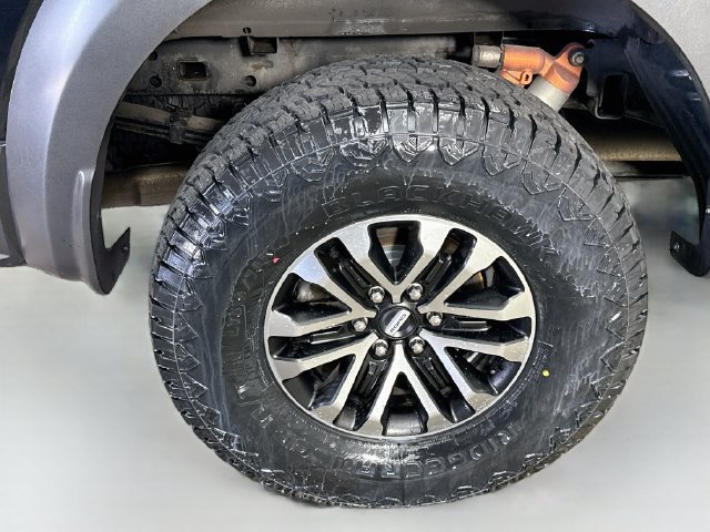Used 2019 Agate Black Metallic Ford Raptor image 29