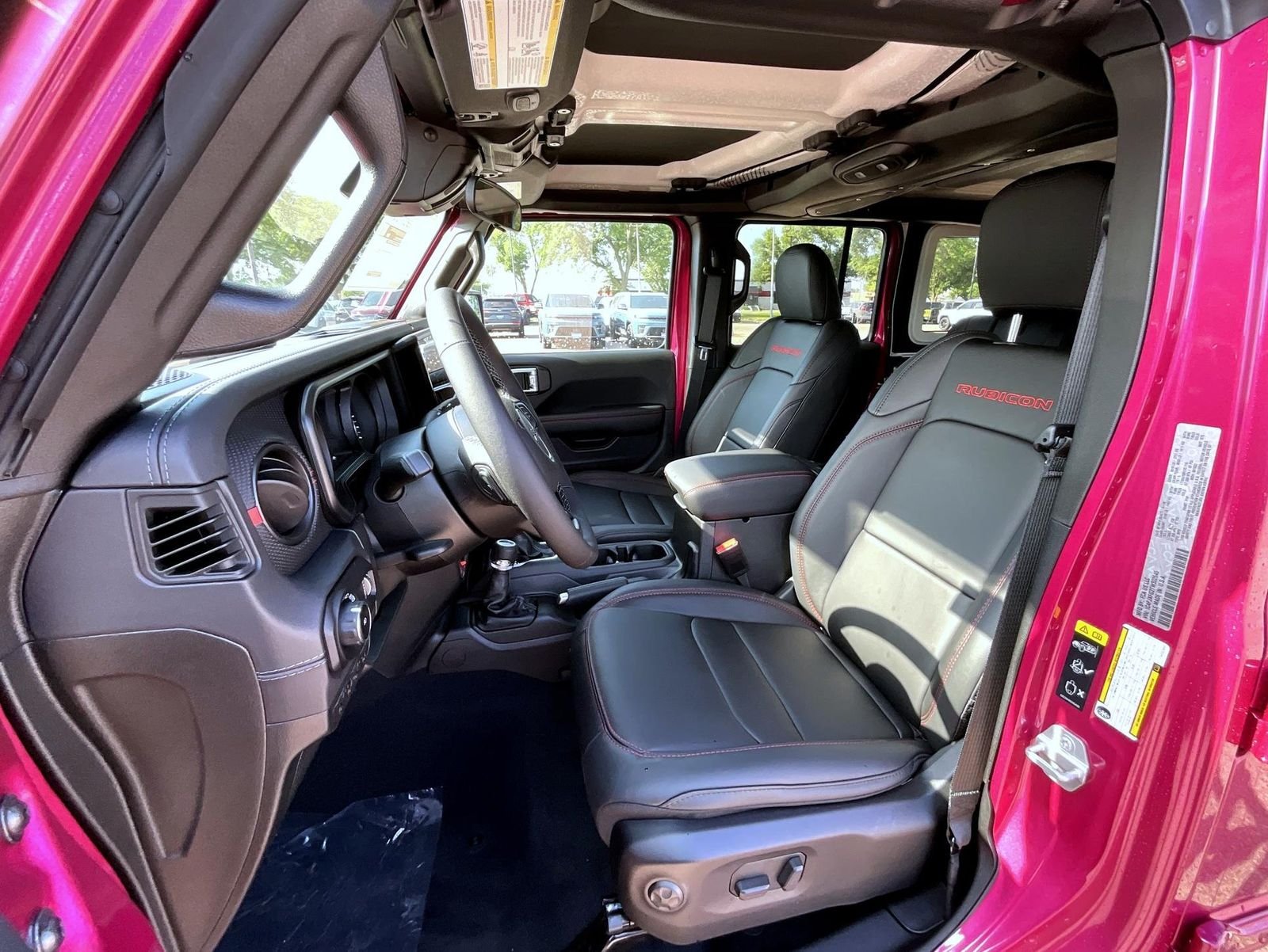 New 2026 Tuscadero Pearlcoat Jeep Rubicon image 11