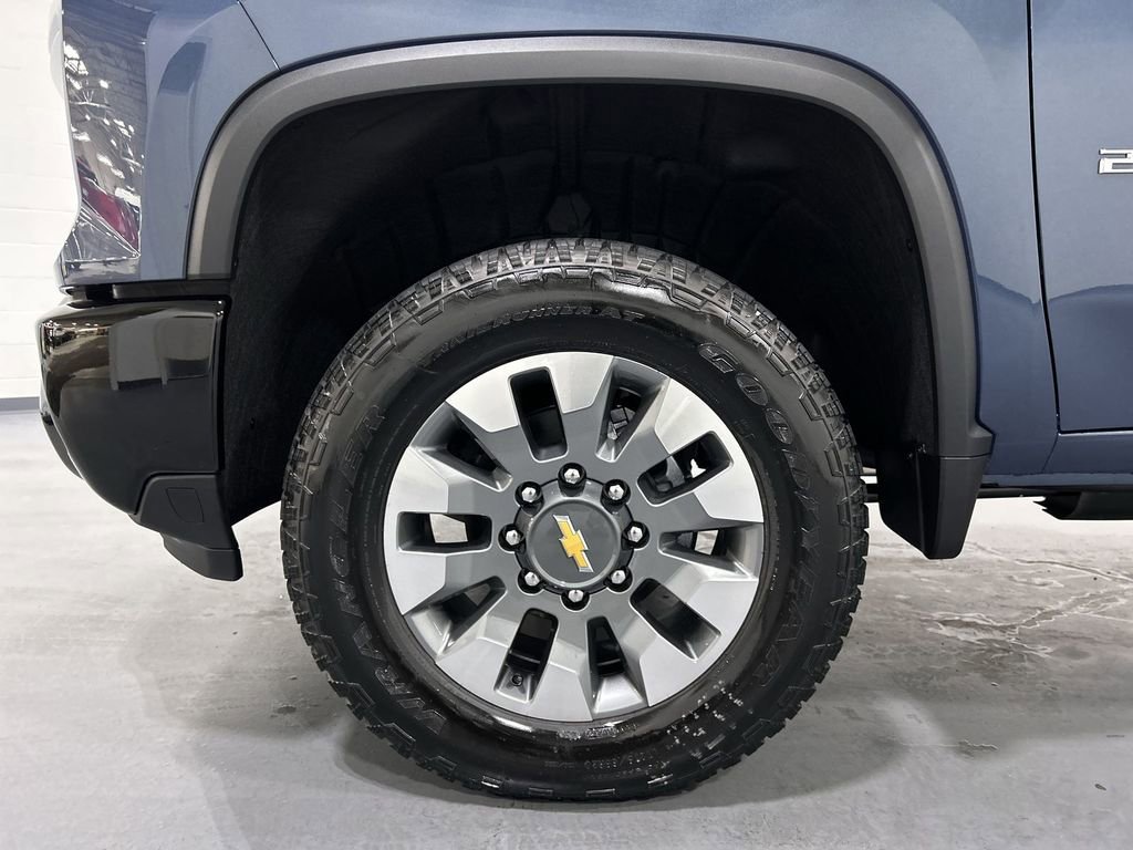 2026 Chevrolet Silverado 2500 HD Custom - Photo 18