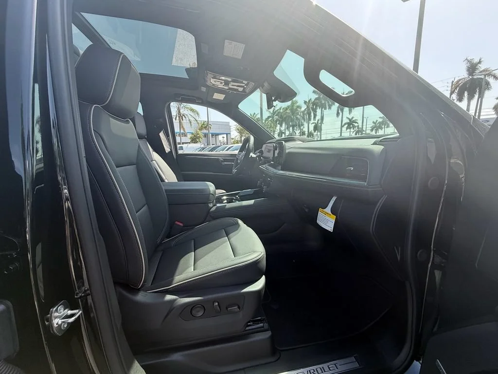 New 2026 Black Chevrolet Premier image 17