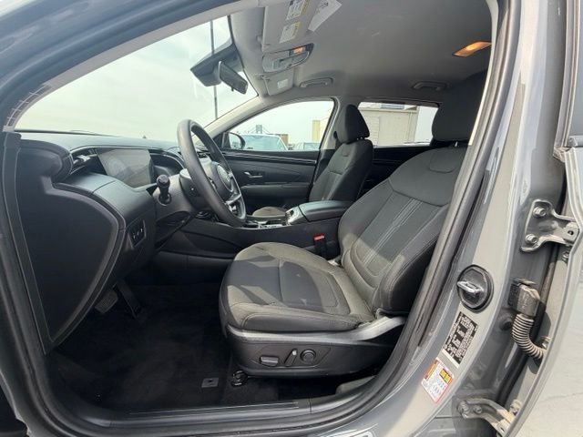 Used 2024 Gray Hyundai SEL image 10