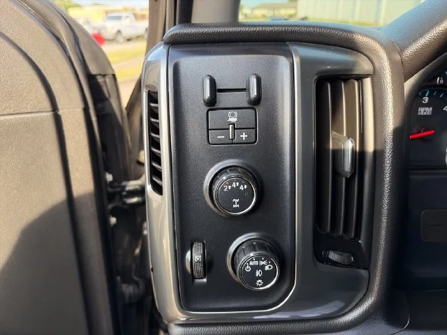 Used 2019 Black Chevrolet LT image 12