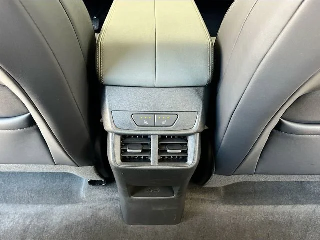 2026 GMC Terrain AT4 - Photo 18