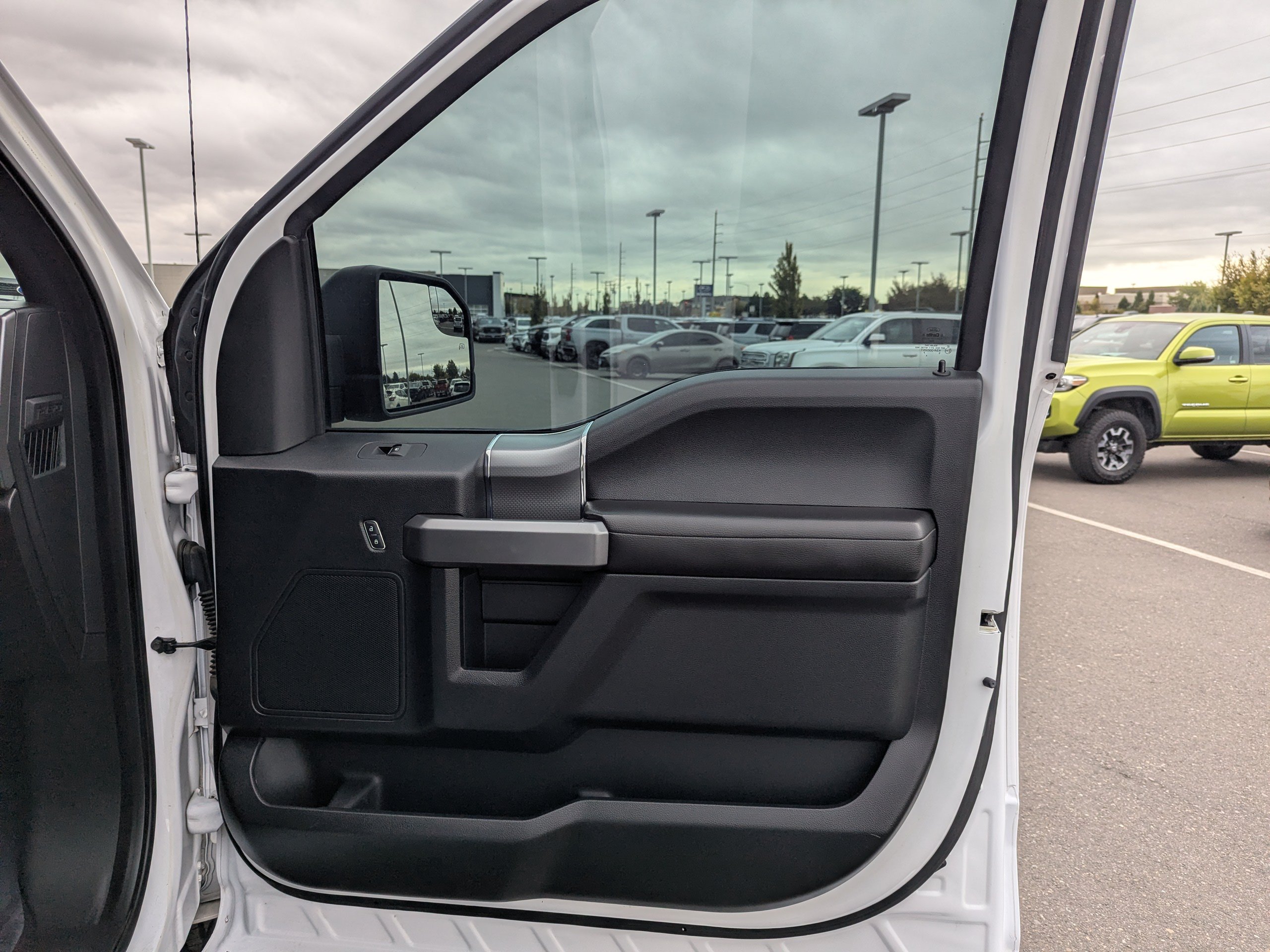 2015 Ford F-150 XLT - Photo 39