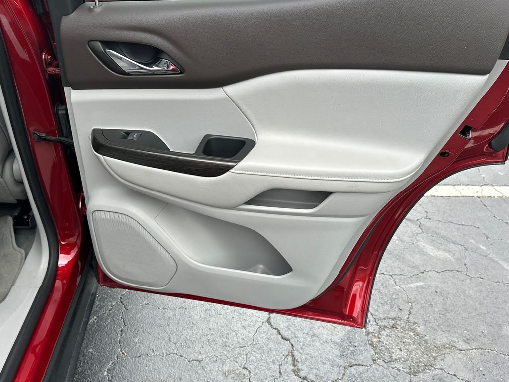 Used 2023 Red GMC SLT image 16