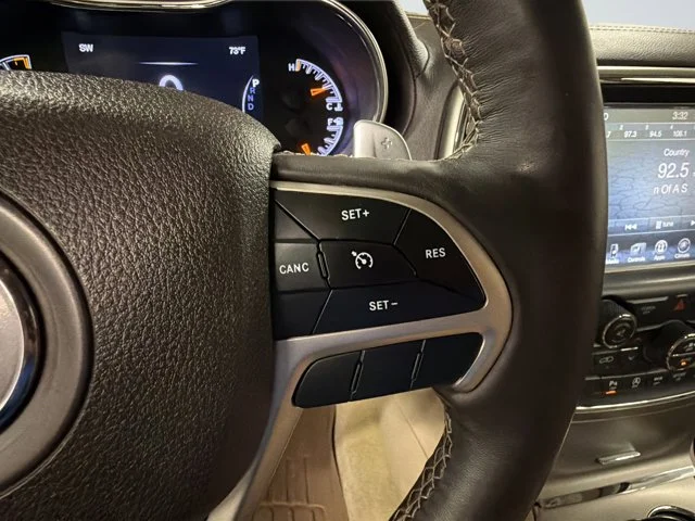 Used 2017 Black Jeep Overland image 16